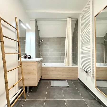 L Eiffel 5min Paris 35min Parking Terrasse Apartment *