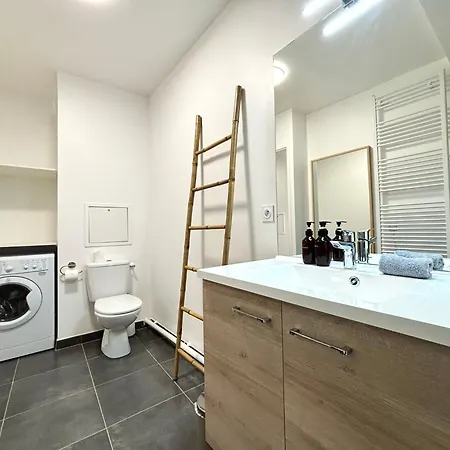 L Eiffel 5min Paris 35min Parking Terrasse Apartment Serris